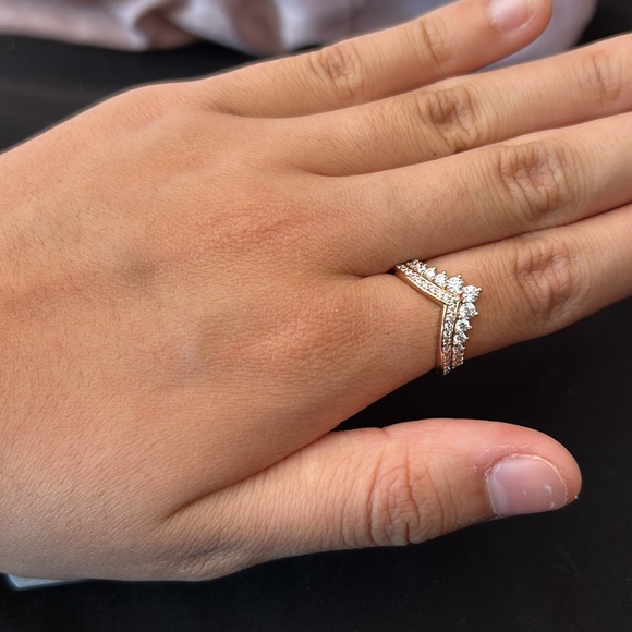 Pandora rose gold wishbone ring - Picture 4 of 4